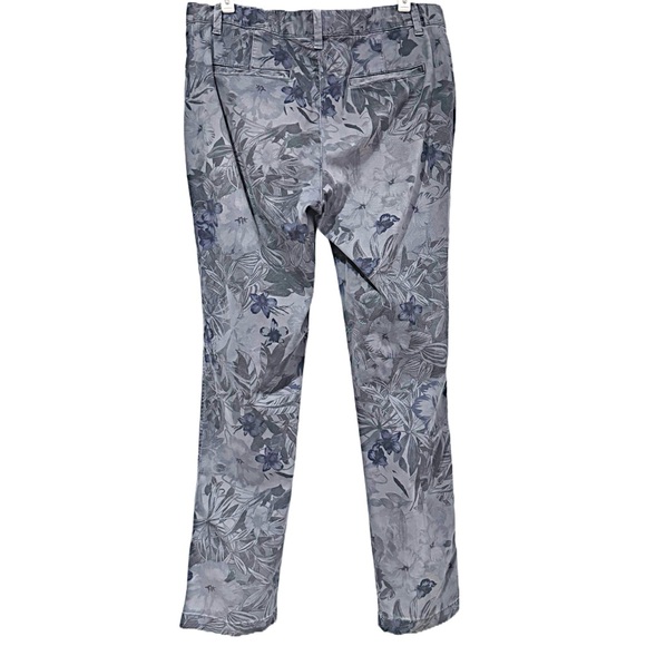 GAP Girlfriend Chino Pants Floral Hibiscus Faded Blue Print Jeans Cotton Size 6 - Picture 2 of 16